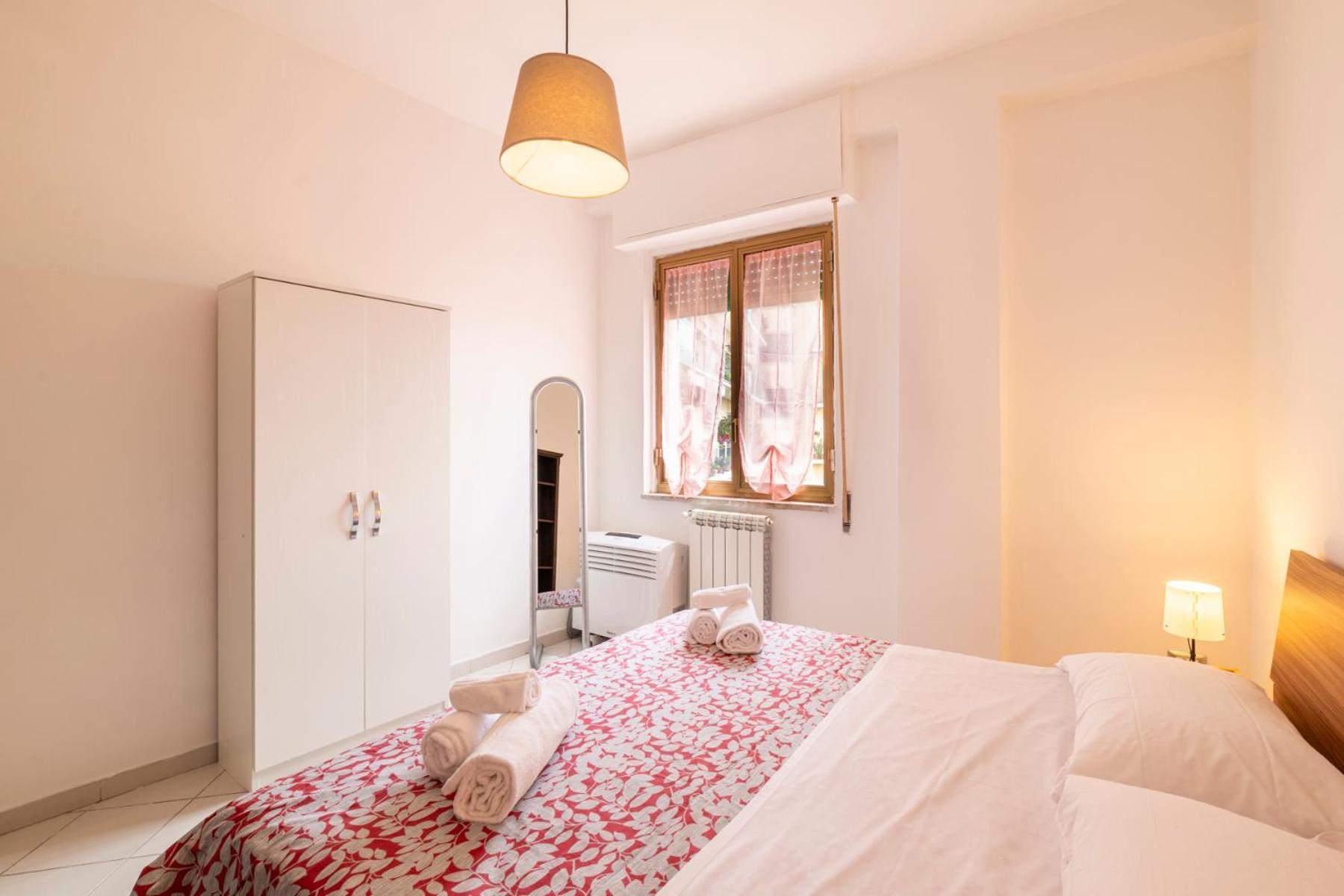 Casa Arenula By Domusextra Apartment เนเปิลส์ ภายนอก รูปภาพ